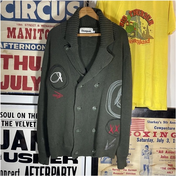 Desigual green knitted sweater cardigan for men size XL used embroidered pattern - Picture 4 of 8